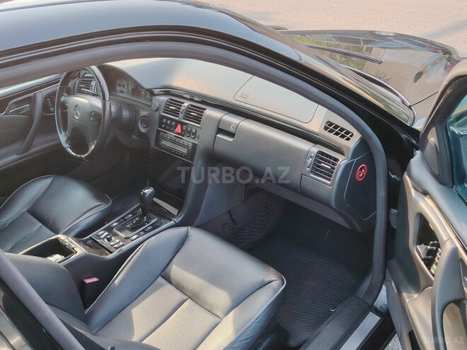 Mercedes E 430 2001, 247,000 km - 4.3 l - Bakı