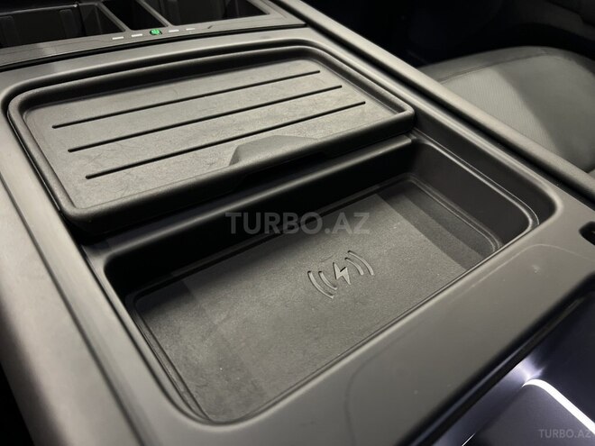 Land Rover Defender 2022, 72,000 km - 3.0 l - Bakı