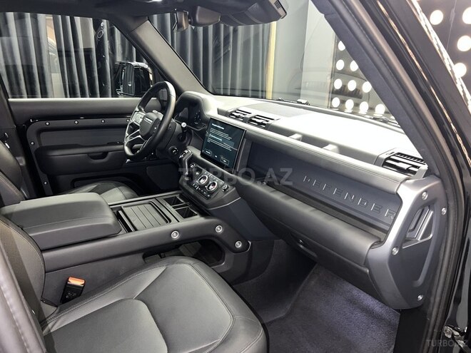 Land Rover Defender 2022, 72,000 km - 3.0 l - Bakı