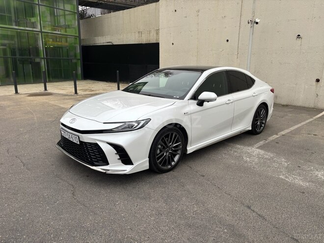 Toyota Camry 2024, 35,000 km - 2.0 л - Bakı