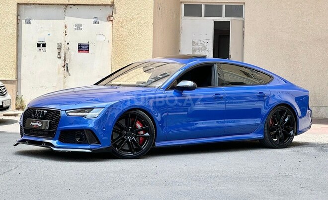 Audi RS7-17