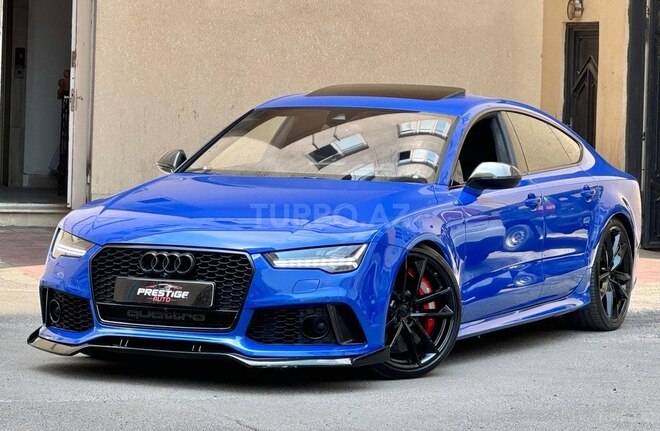 Audi RS7-2
