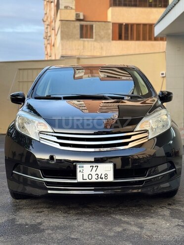 Nissan Note-1