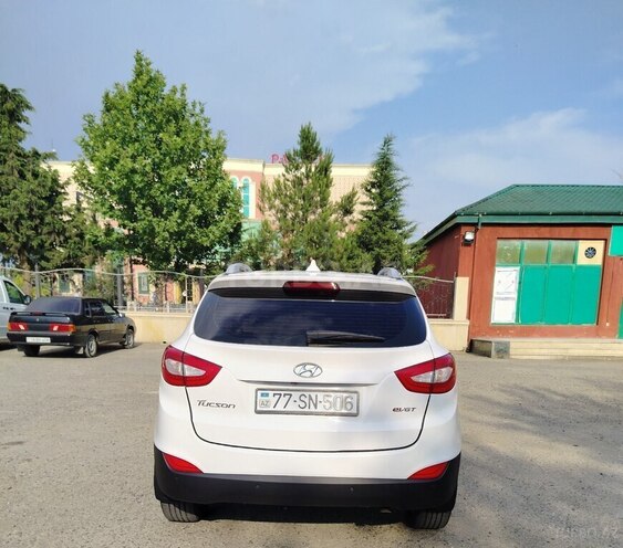 Hyundai ix35 2014, 287,500 km - 2.0 l - Şirvan