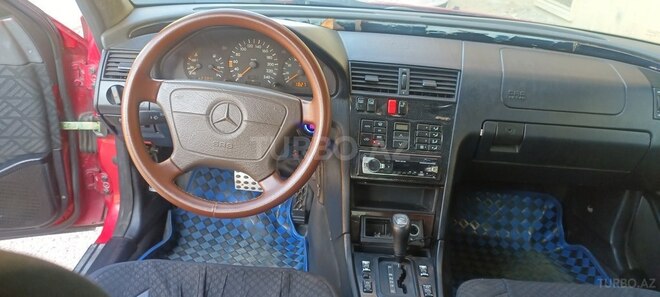 Mercedes C 200 1994, 416,500 km - 2.0 л - Xaçmaz