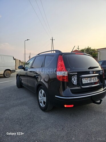 Hyundai i30 2009, 241,000 km - 1.4 l - Bakı