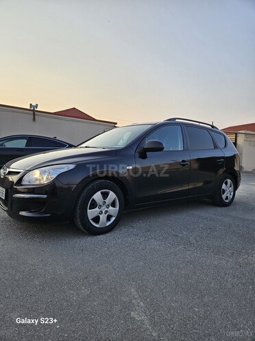 Hyundai i30 2009, 241,000 km - 1.4 l - Bakı