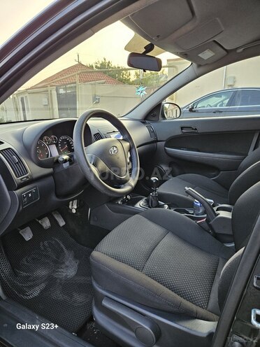 Hyundai i30 2009, 241,000 km - 1.4 l - Bakı