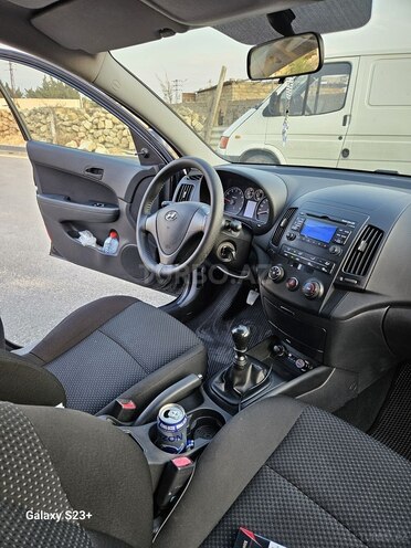 Hyundai i30 2009, 241,000 km - 1.4 l - Bakı