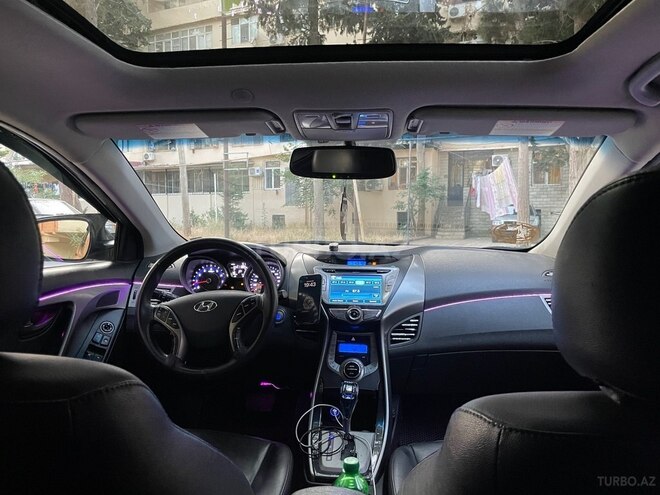 Hyundai Elantra 2013, 212,000 km - 1.8 l - Bakı