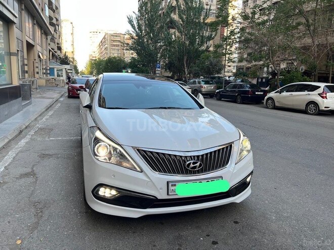 Hyundai Grandeur 2015, 195,000 km - 2.2 l - Bakı