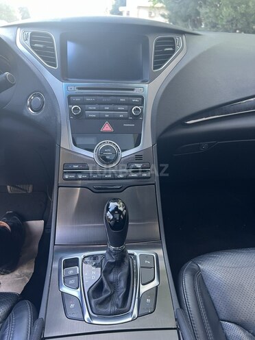 Hyundai Grandeur 2015, 195,000 km - 2.2 l - Bakı