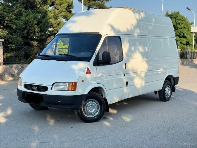 Ford Transit 1999, 525,000 km - 2.5 л - Quba