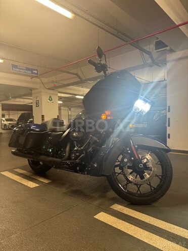 Harley-Davidson FLTRX Road Glide 2023, 4,700 km - 1.9 l - Bakı