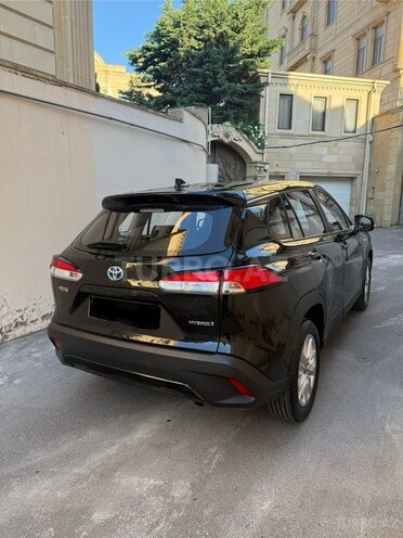 Toyota Corolla Cross 2024, 11,000 km - 2.0 л - Bakı