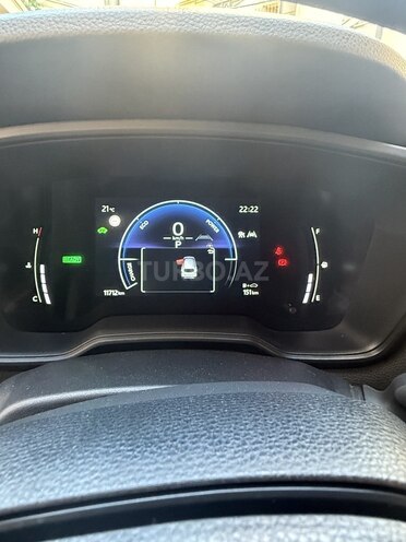 Toyota Corolla Cross 2024, 11,000 km - 2.0 л - Bakı