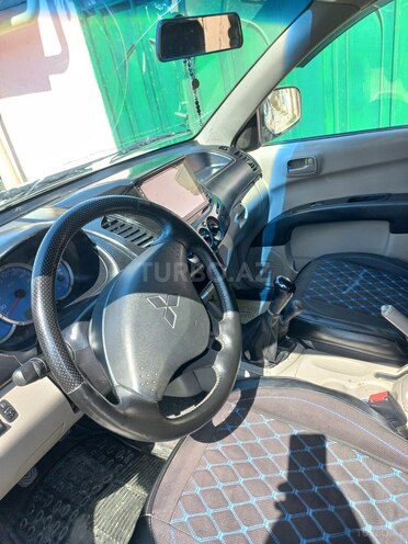 Mitsubishi L200 2006, 283,000 km - 2.5 l - Bakı