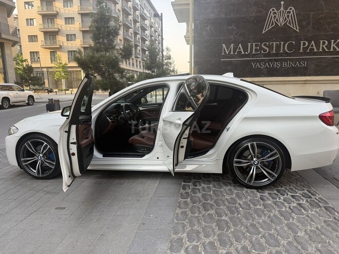 BMW 520-9