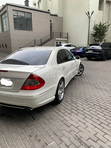 Mercedes E 350 2006, 244,000 km - 3.5 l - Bakı