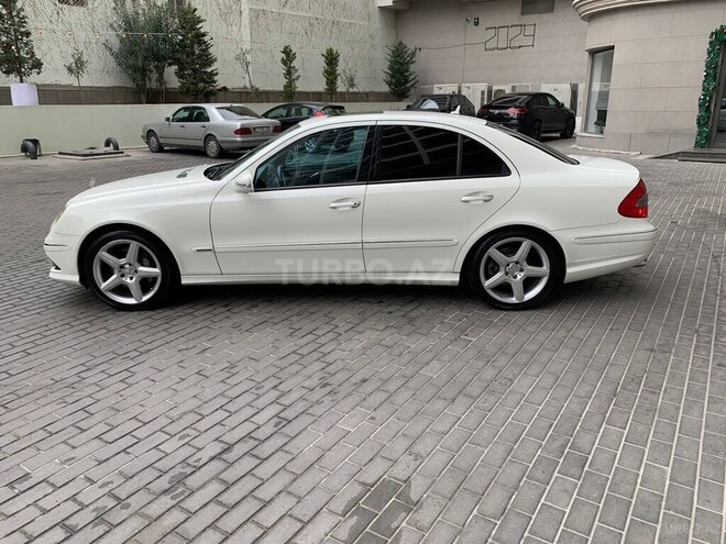 Mercedes E 350 2006, 244,000 km - 3.5 l - Bakı