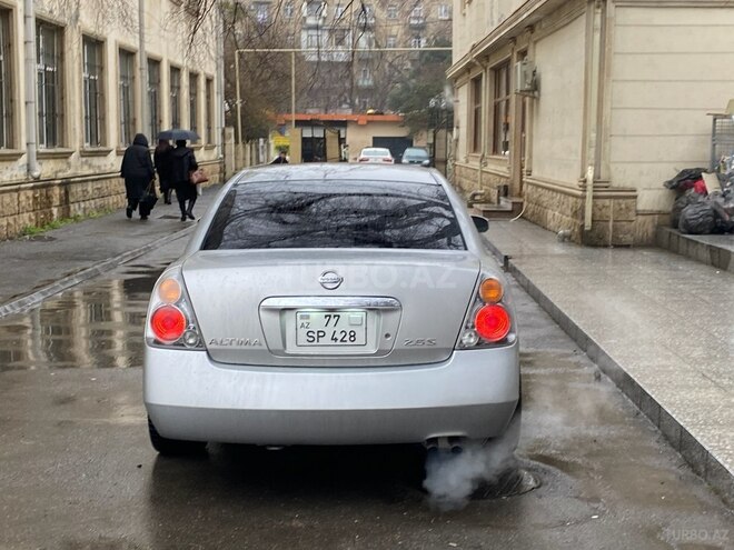 Nissan Altima 2006, 220,000 km - 2.5 l - Bakı