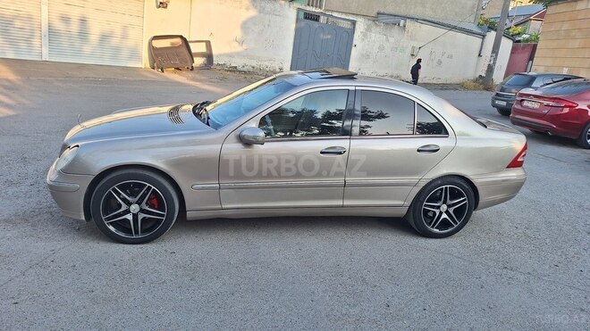 Mercedes C 240 2001, 395,000 km - 2.6 л - Bakı