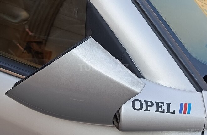 Opel Vectra 1998, 312,000 km - 2.0 l - Sumqayıt