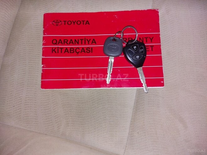 Toyota Land Cruiser Prado-12
