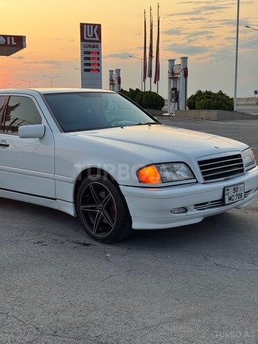Mercedes C 230 2000, 235,000 km - 2.3 l - Ağdaş