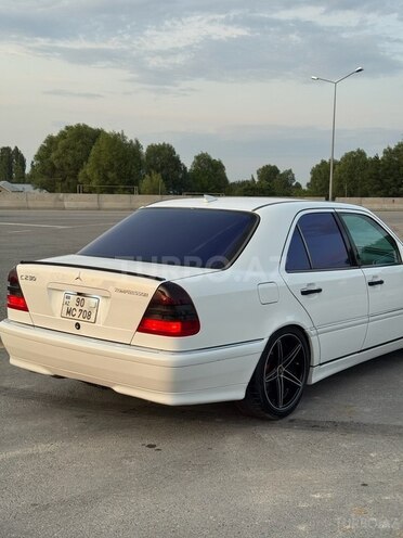 Mercedes C 230 2000, 235,000 km - 2.3 l - Ağdaş