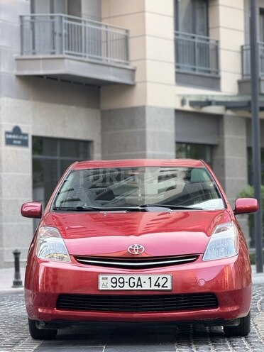 Toyota Prius-2