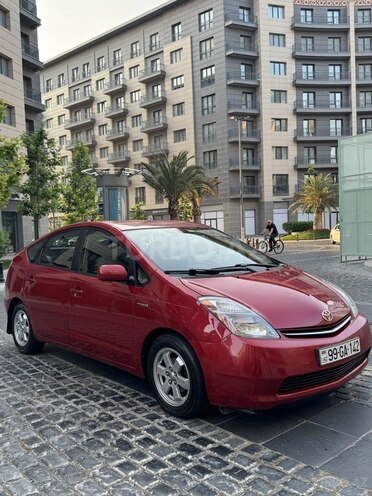 Toyota Prius-3