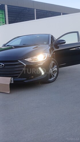 Hyundai Elantra 2017, 146,700 km - 2.0 l - Quba