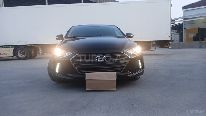 Hyundai Elantra 2017, 146,700 km - 2.0 l - Quba