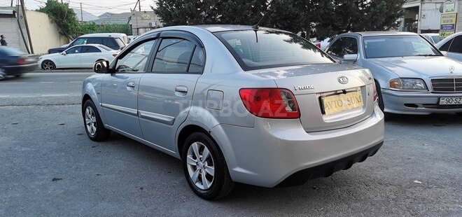 Kia Pride-9