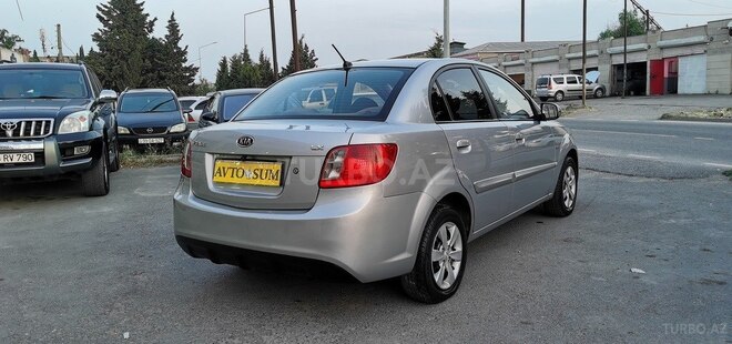 Kia Pride-7