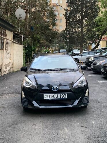 Toyota Prius C 2016, 160,000 km - 1.5 l - Bakı