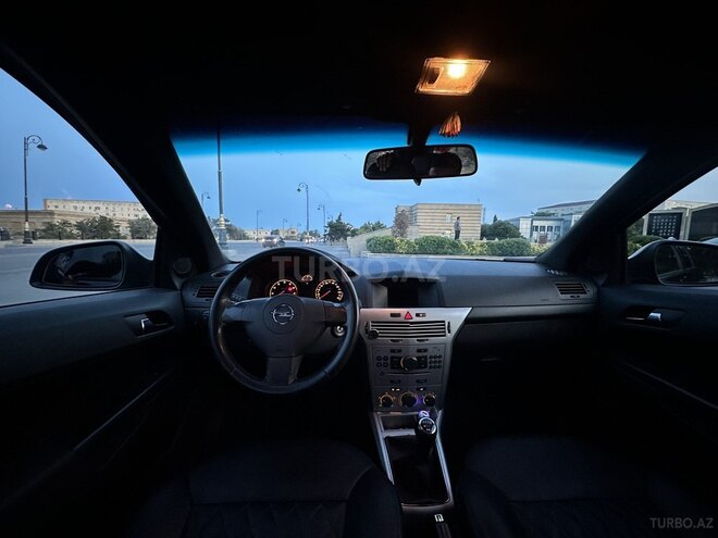 Opel Astra 2010, 217,000 km - 1.4 l - Bakı