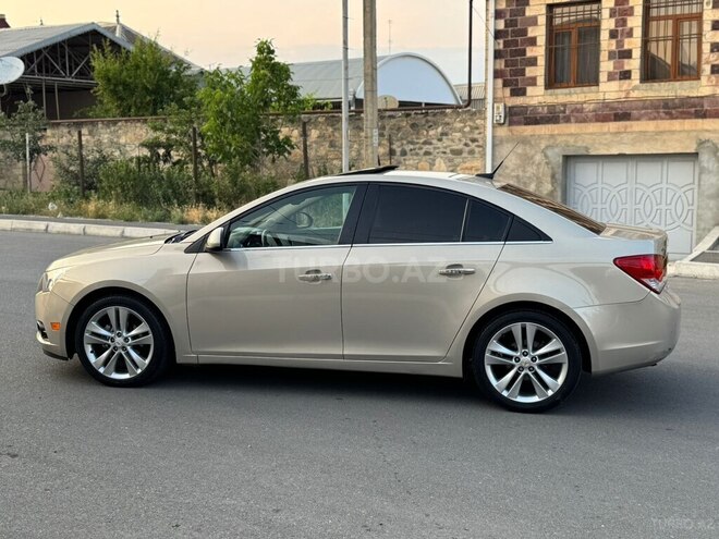 Chevrolet Cruze 2011, 270,237 km - 1.4 l - Gəncə