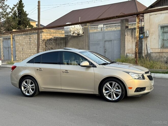 Chevrolet Cruze 2011, 270,237 km - 1.4 l - Gəncə