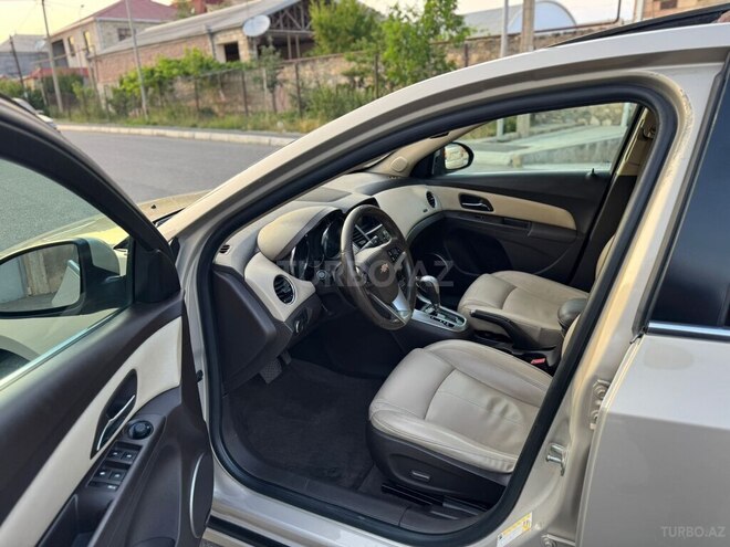 Chevrolet Cruze 2011, 270,237 km - 1.4 l - Gəncə