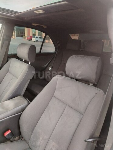 Mercedes E 240 1998, 318,316 km - 2.4 l - Şirvan