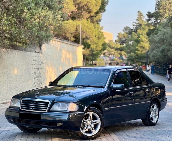 Mercedes C 220 1995, 382,001 km - 2.2 l - Bakı