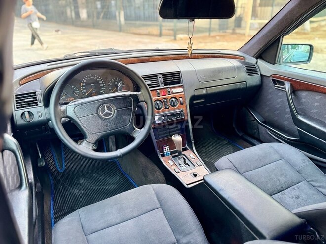 Mercedes C 220 1995, 382,001 km - 2.2 l - Bakı