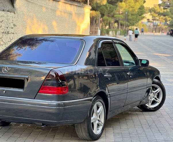Mercedes C 220 1995, 382,001 km - 2.2 l - Bakı