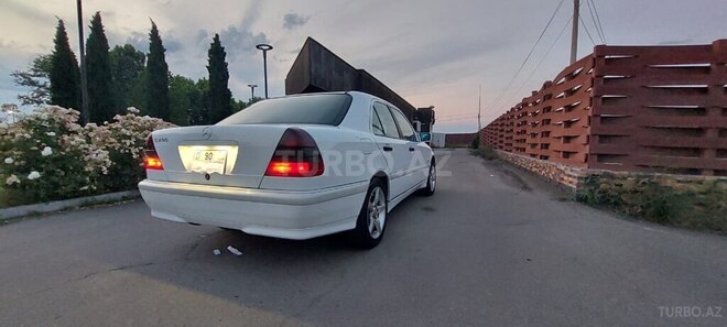 Mercedes C 200 2000, 300,000 km - 2.0 l - Şəmkir