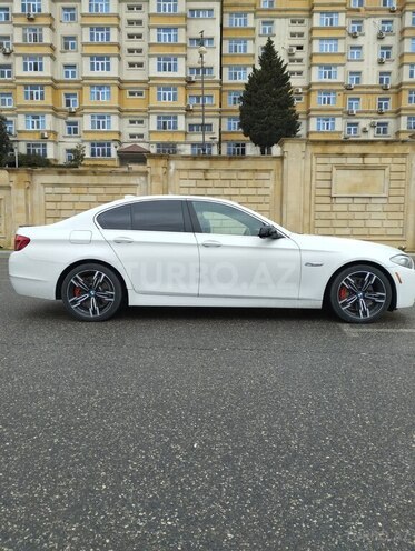 BMW 528 2011, 220,000 km - 2.0 л - Bakı
