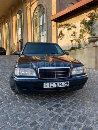 Mercedes C 180-3