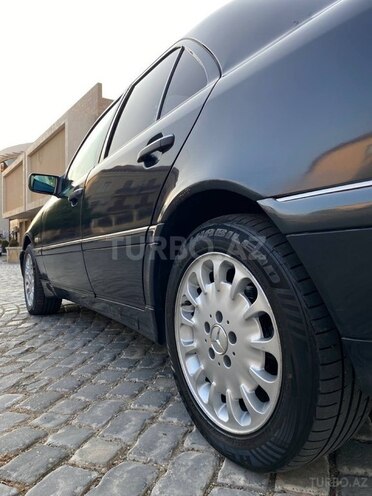 Mercedes C 180-10