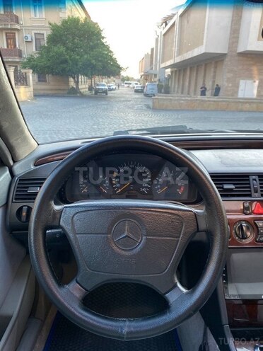 Mercedes C 180-9